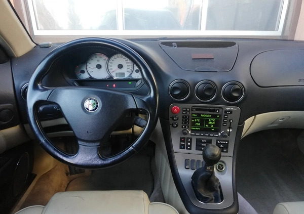 Alfa Romeo 166 cena 6000 przebieg: 275000, rok produkcji 2001 z Tczew małe 277